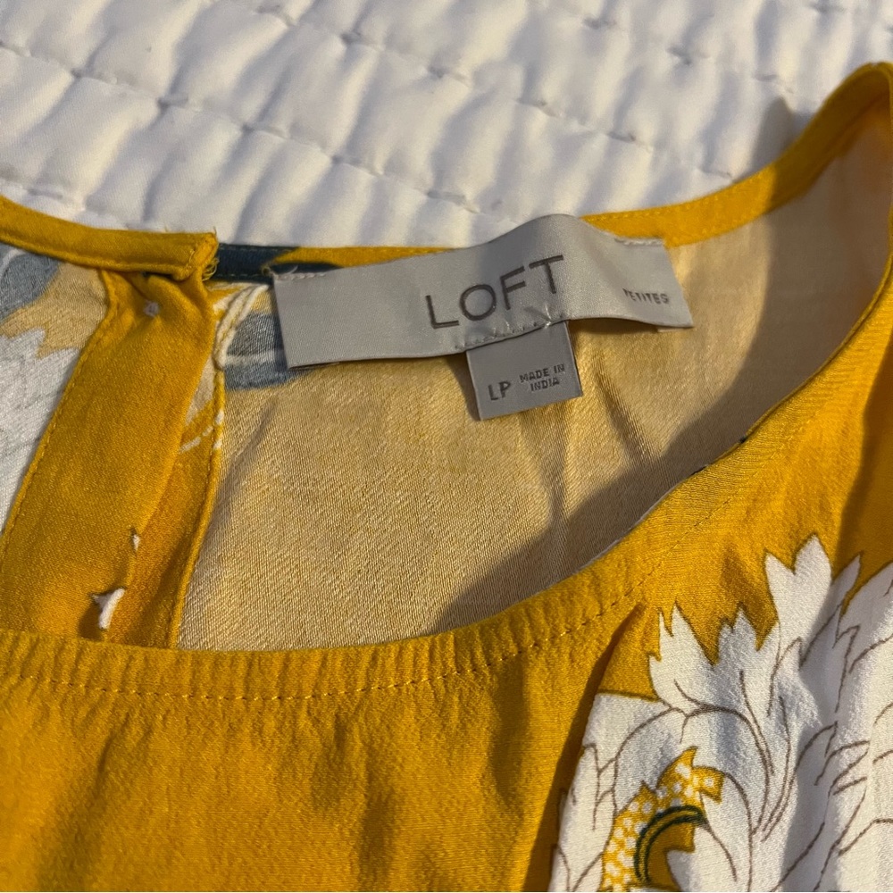Loft | tops - Picture 5 of 5